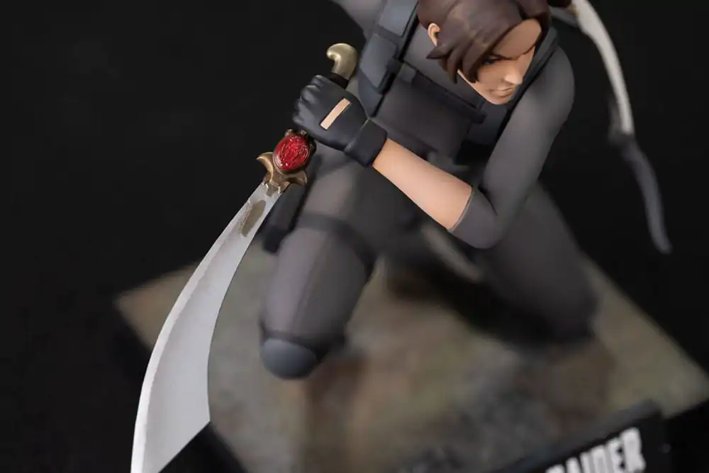 Tomb Raider PVC Statue The Legend of Lara Croft 19 cm product photo