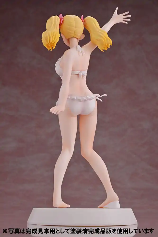 Tomo-chan Is a Girl! Queens PVC Statue 1/8 Carol Olston 22 cm product photo