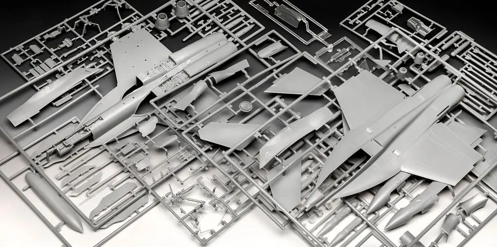 Top Gun: Maverick Model Kit 1/48 Maverick´s F/A-18E Super Hornet 38 cm product photo
