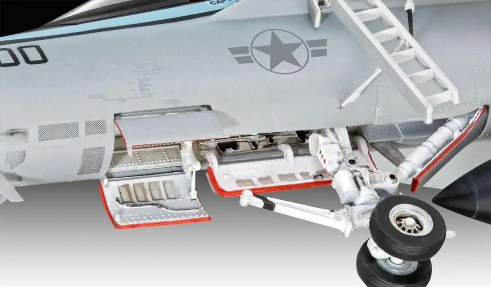 Top Gun: Maverick Model Kit 1/48 Maverick´s F/A-18E Super Hornet 38 cm product photo