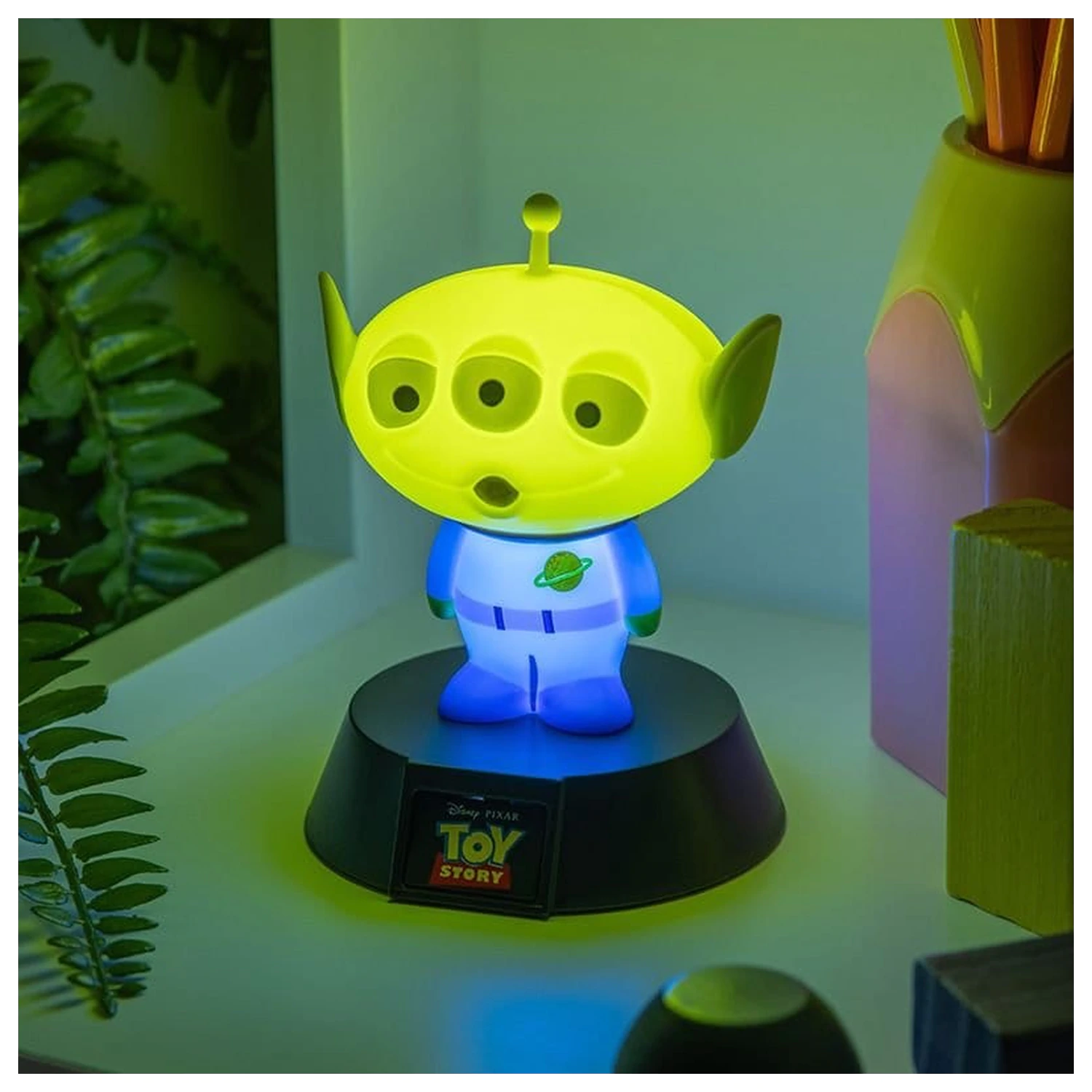 Toy Story Icon Light Alien product photo