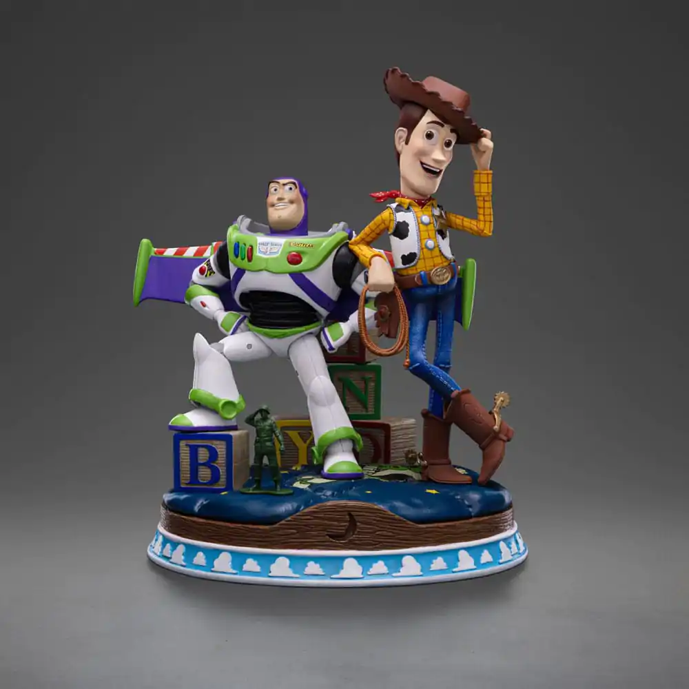 Toy Story Deluxe Art Scale Statue 1/10 Buzz & Woody 38 cm termékfotó