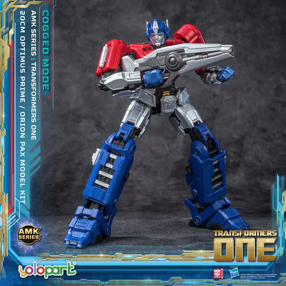 Transformers 8 AMK Series Plastic Model Kit Orion Pax 20 cm termékfotó