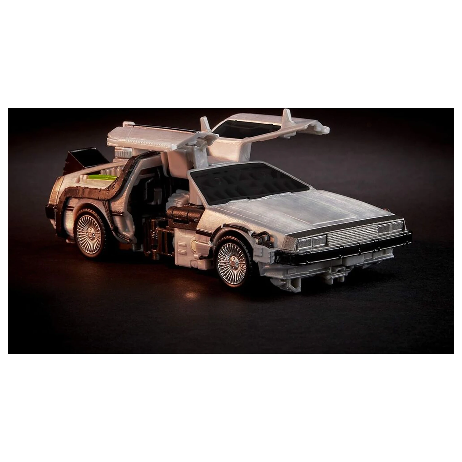 Transformers Back to the Future Delorean Gigawatt figure 14cm product photo