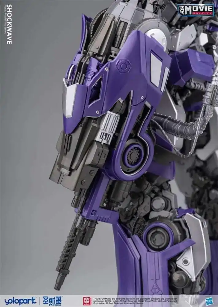 Transformers Bumblebee Plastic Model Kit Shockwave 30 cm product photo