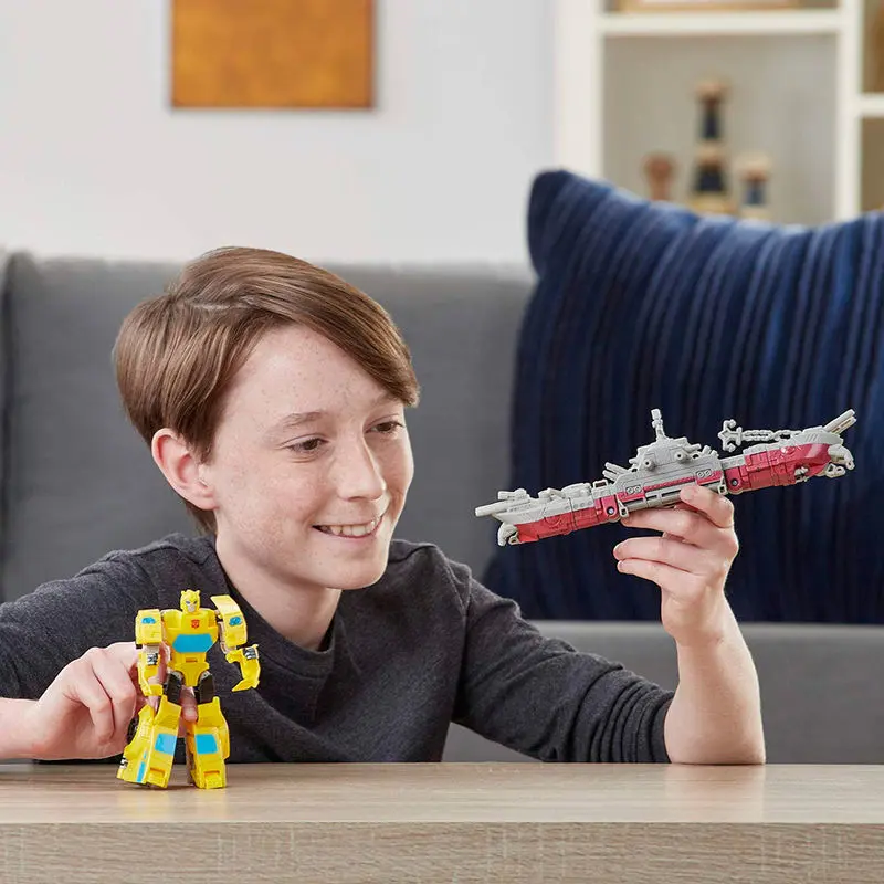 Transformers Cyberverse Spark Armor Bumblebee figure product photo