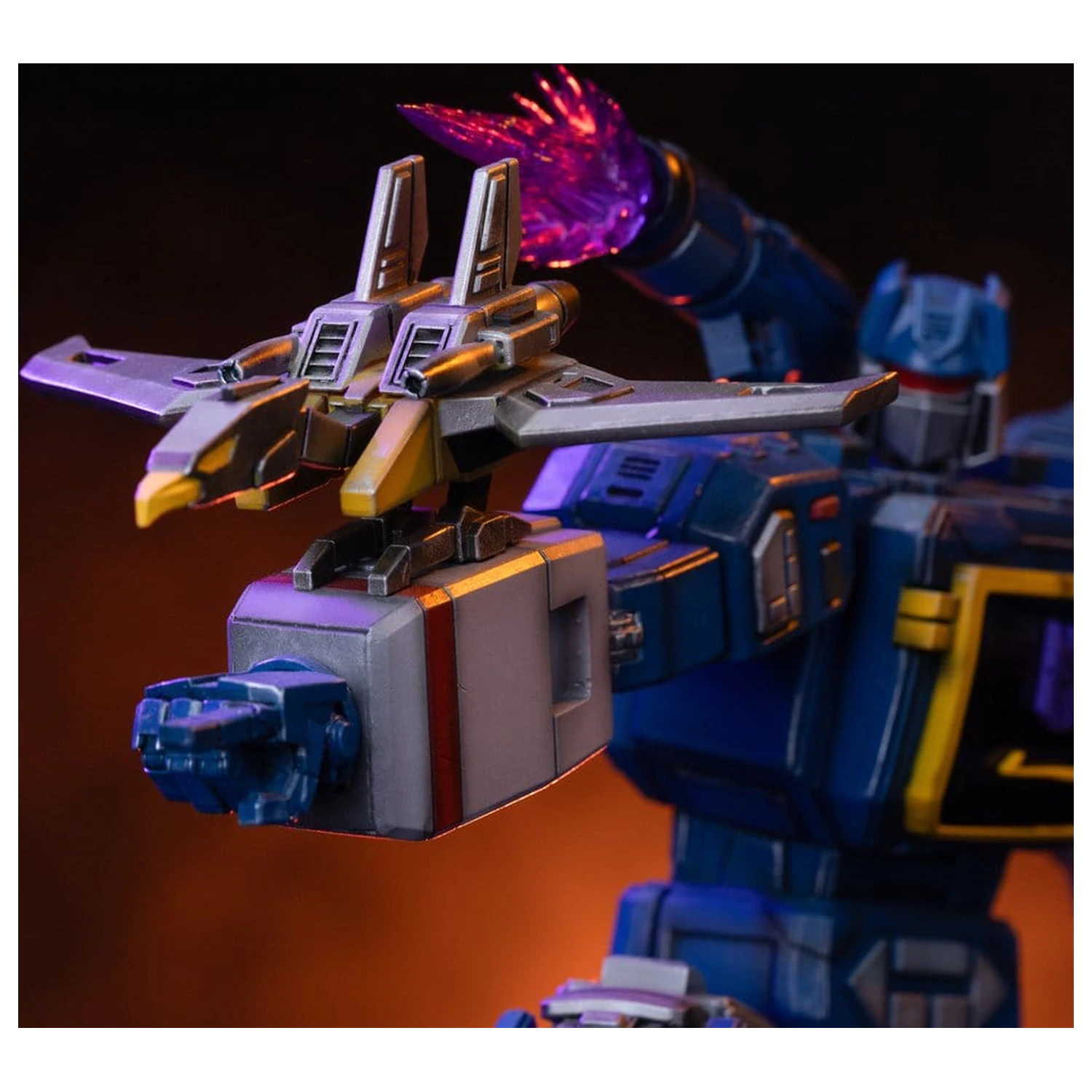 Transformers Demi Scale Statue 1/20 Soundwave 29 cm product photo