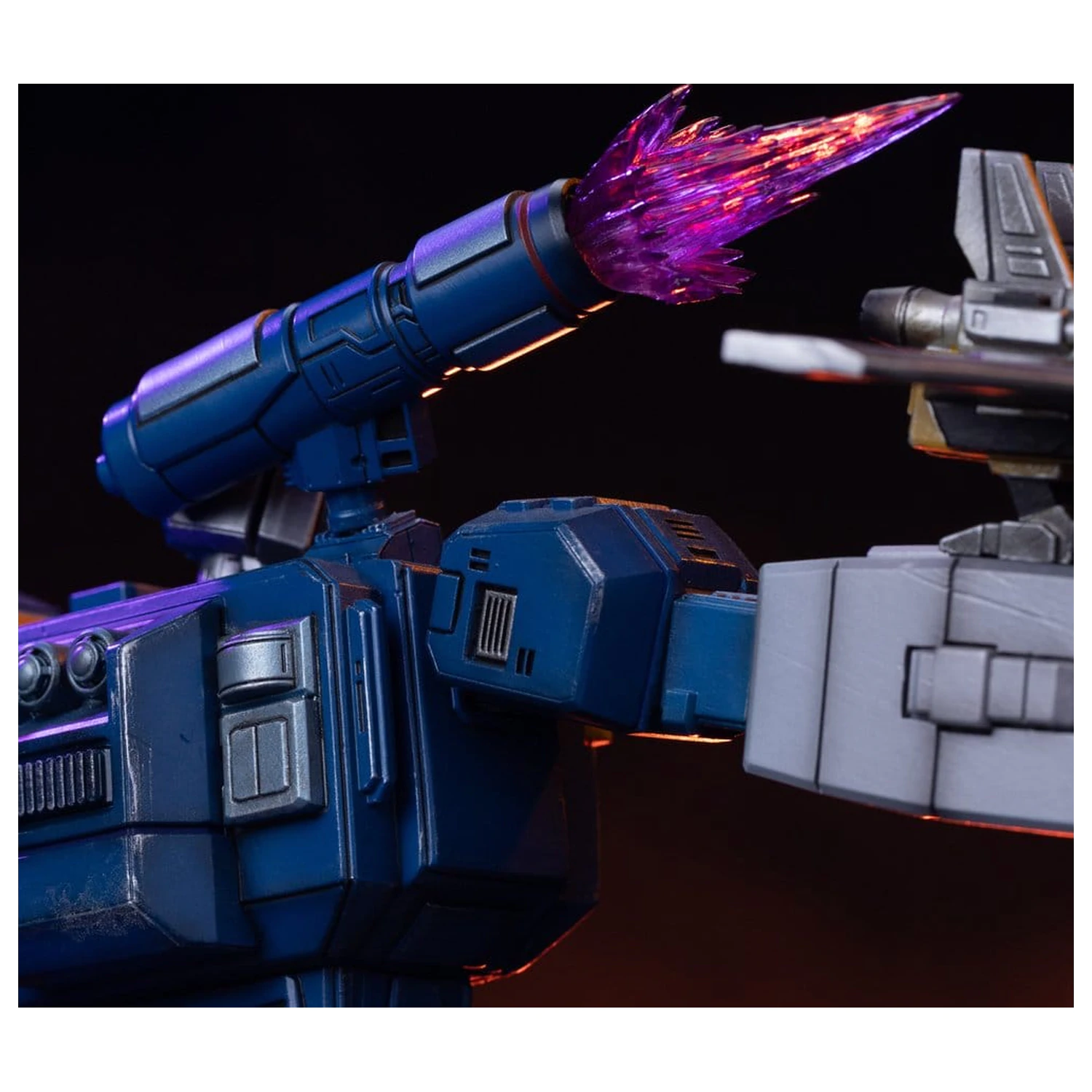 Transformers Demi Scale Statue 1/20 Soundwave 29 cm product photo