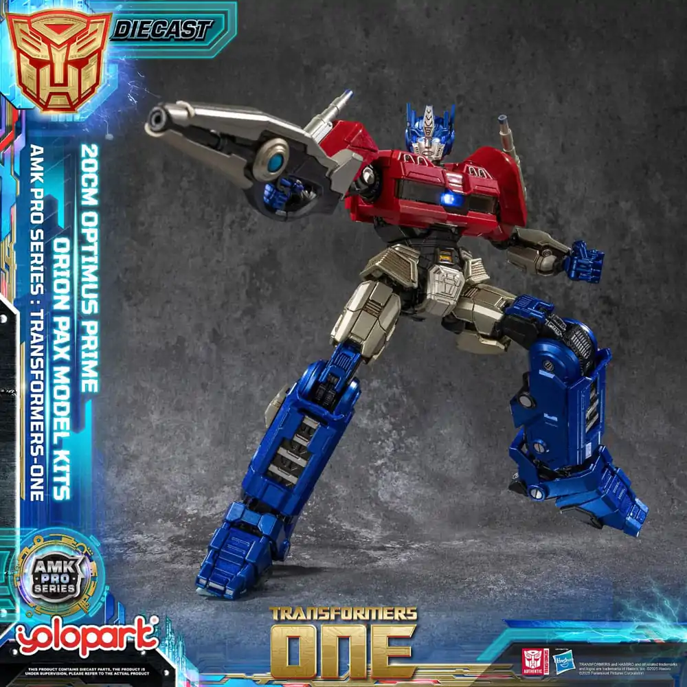 Transformers: Generation One AMK Pro Series Plastic Model Kit Orion Pax/Optimus Prime Final Form 20 cm product photo
