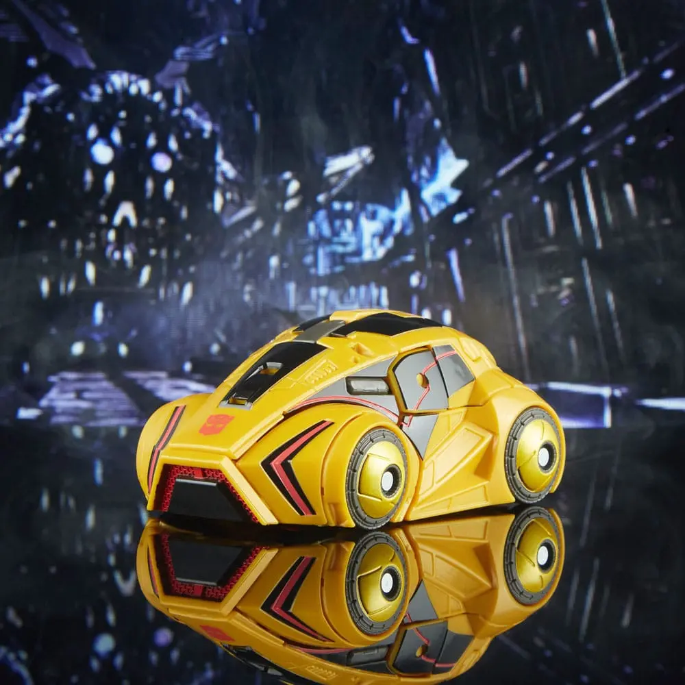 Transformers Generations Studio Series Deluxe Class Action Figure Gamer Edition Bumblebee 11 cm product photo