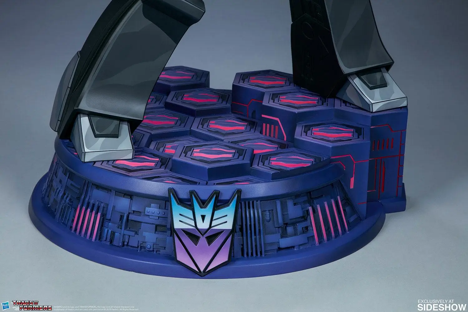 Transformers Museum Scale Statue Megatron - G1 62 cm product photo