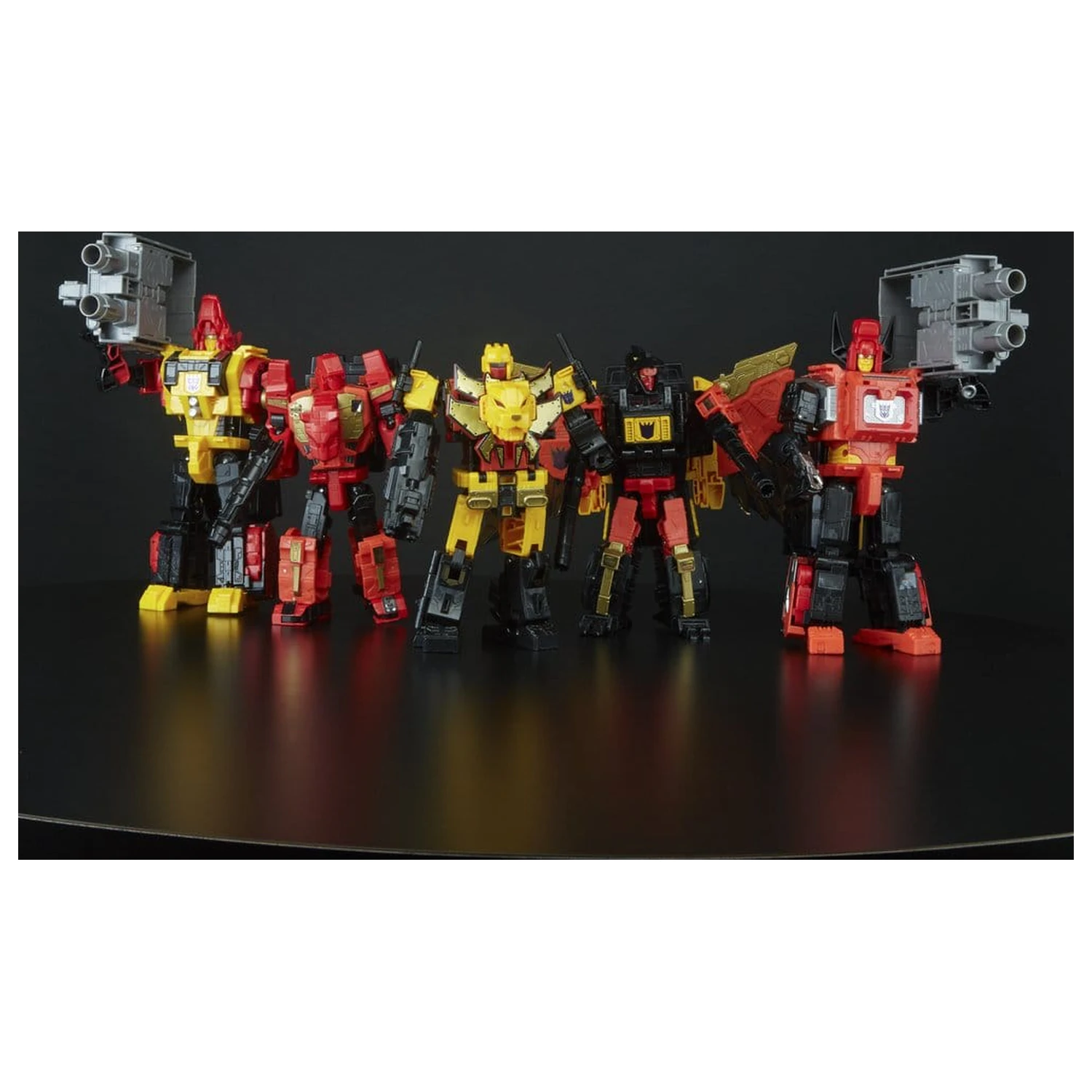 Transformers Power of the Primes Combiner Action Figure Predaking 45 cm product photo