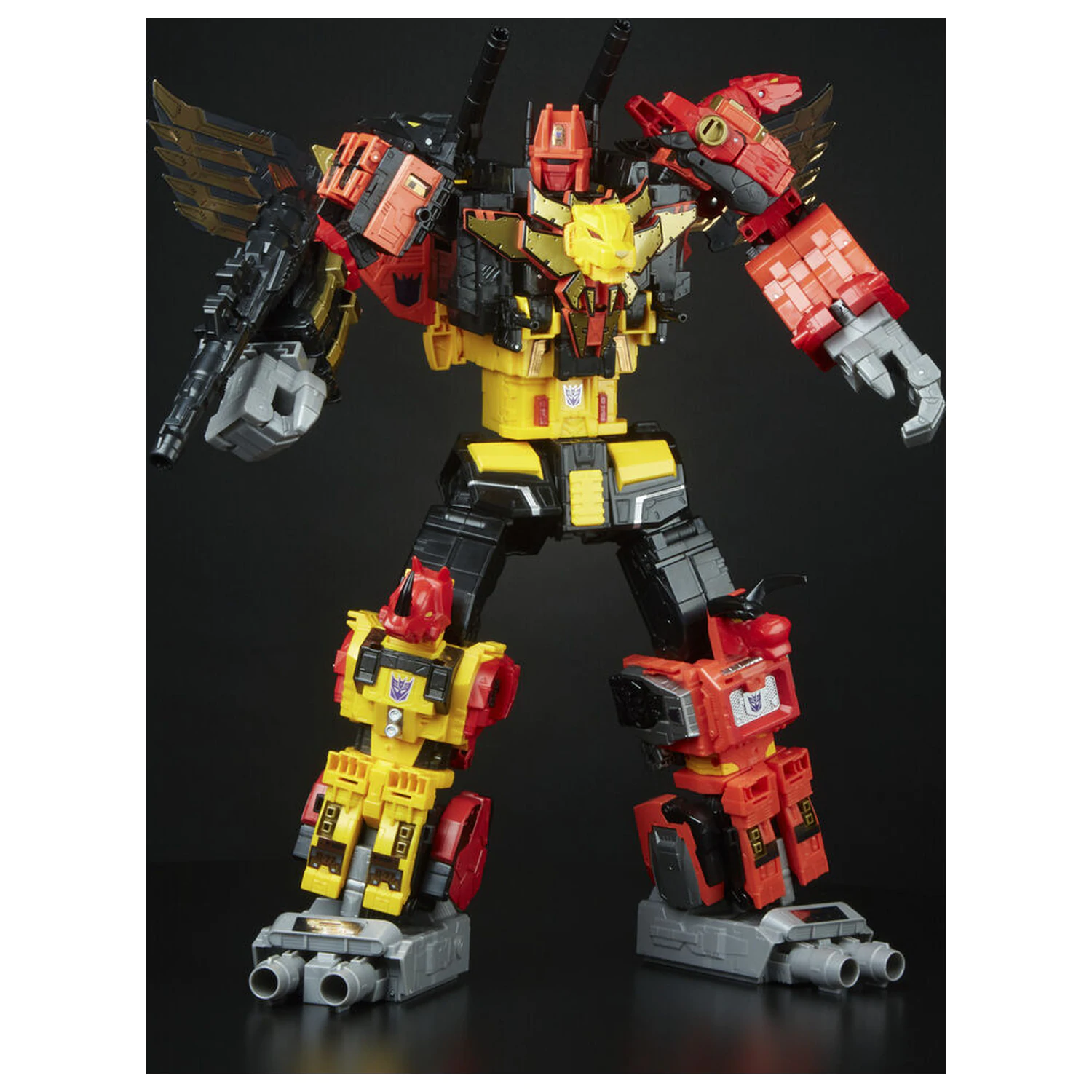 Transformers Power of the Primes Predaking Combiner set figures product photo