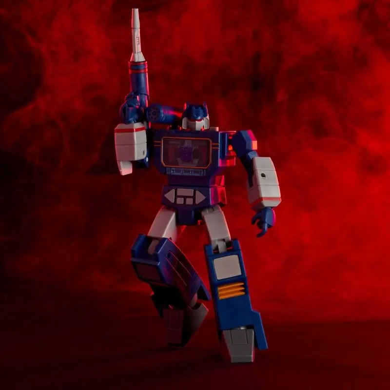 Transformers R.E.D Generations Soundwave figure 15cm product photo