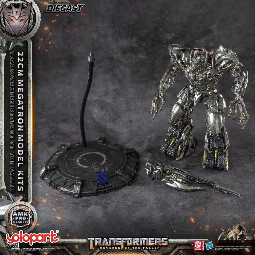 Transformers: Revenge of the Fallen AMK Pro Series Plastic Model Kit Megatron (Oversea Version) 22 cm     product photo