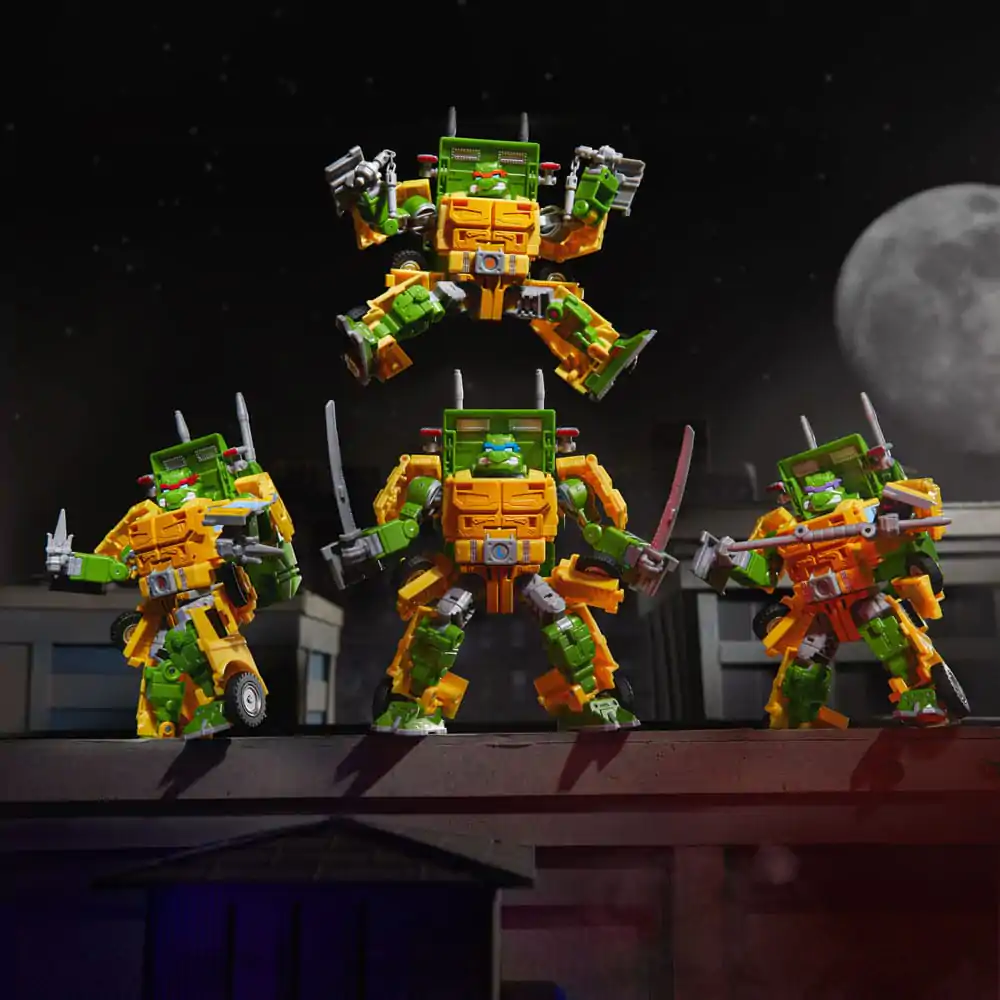 Transformers x Teenage Mutant Ninja Turtles Action Figure Party Wallop 18 cm product photo