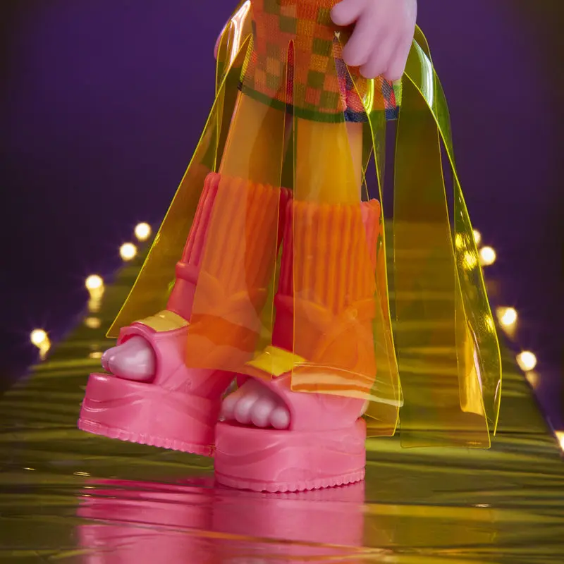 Trolls World Tour Glam Satin doll product photo