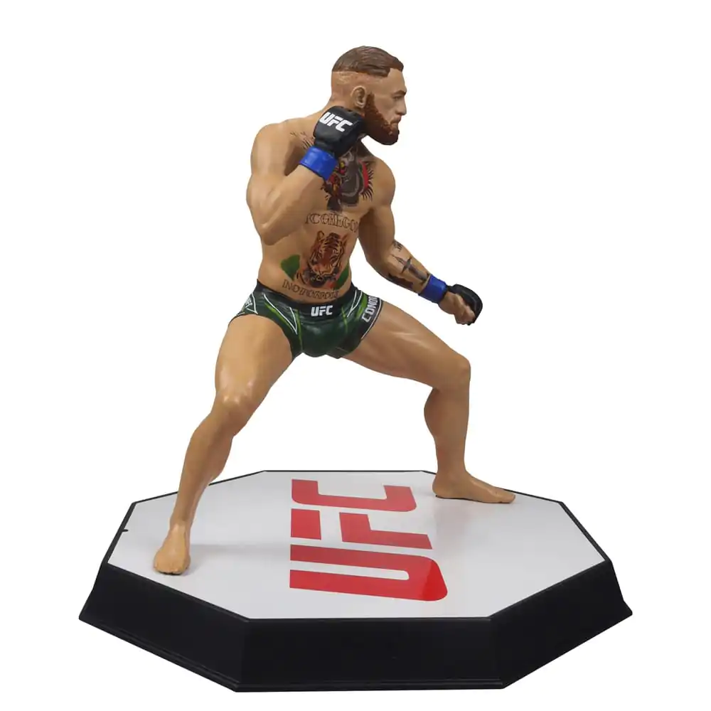 UFC Posed PVC Statue Conor McGregor 18 cm termékfotó