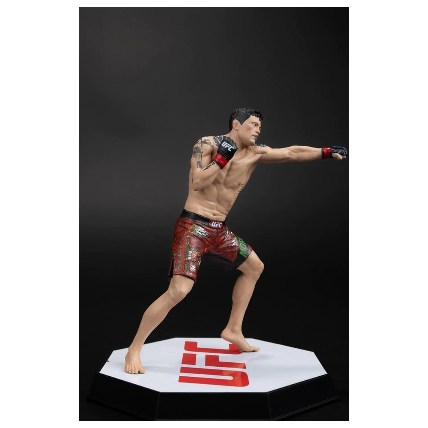 UFC Posed PVC Statue Brandon Moreno 16 cm product photo
