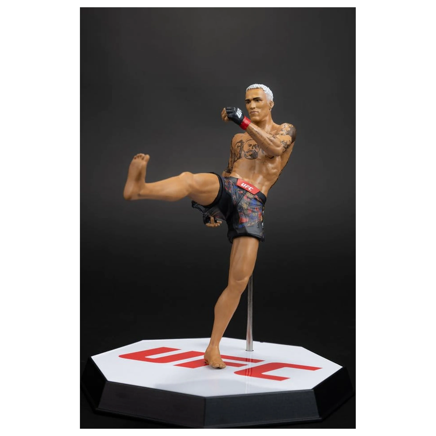 UFC Posed PVC Statue Charles Oliveira 17 cm product photo