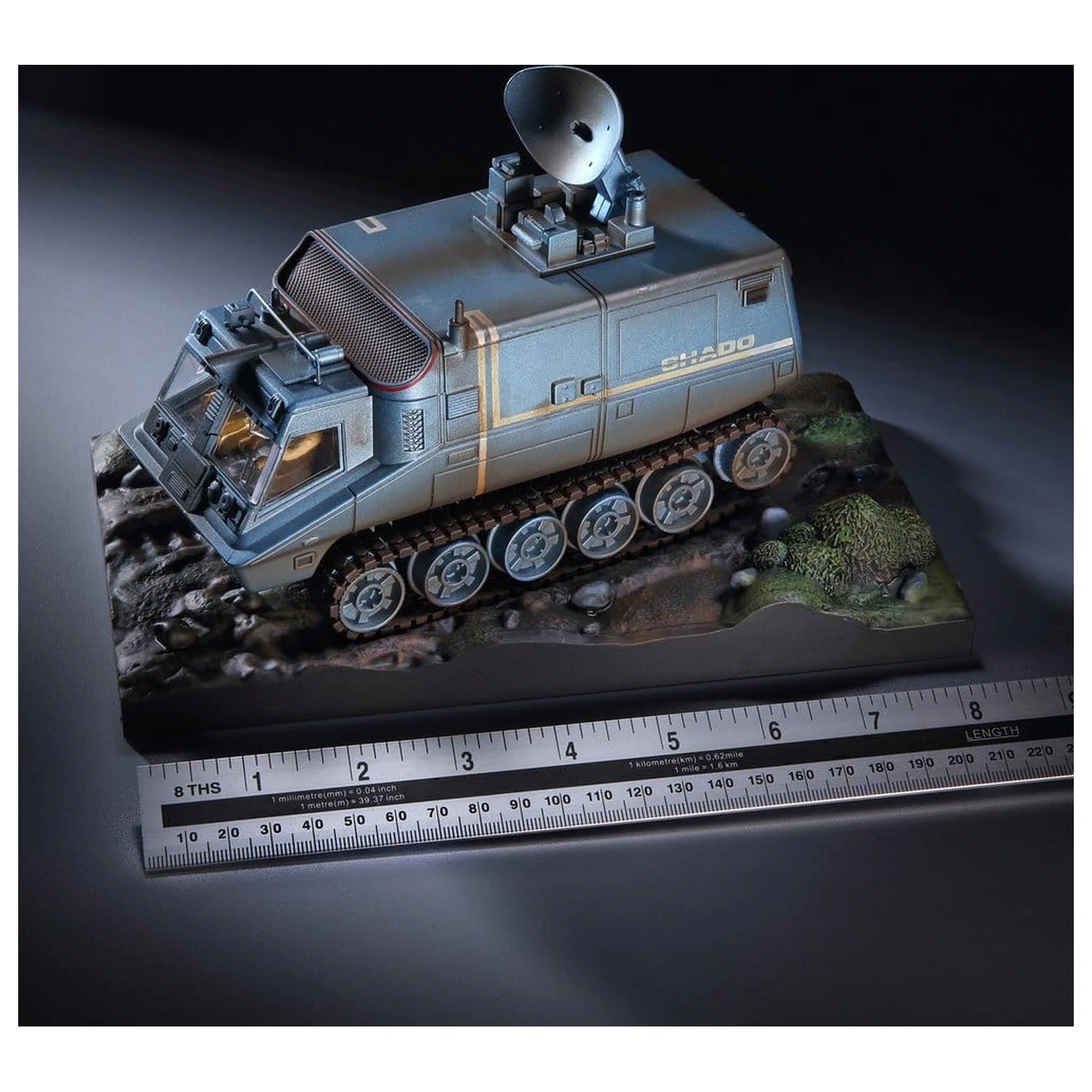 UFO Die-cast Model S.H.A.D.O. Mobile (with Radar) 17 cm product photo