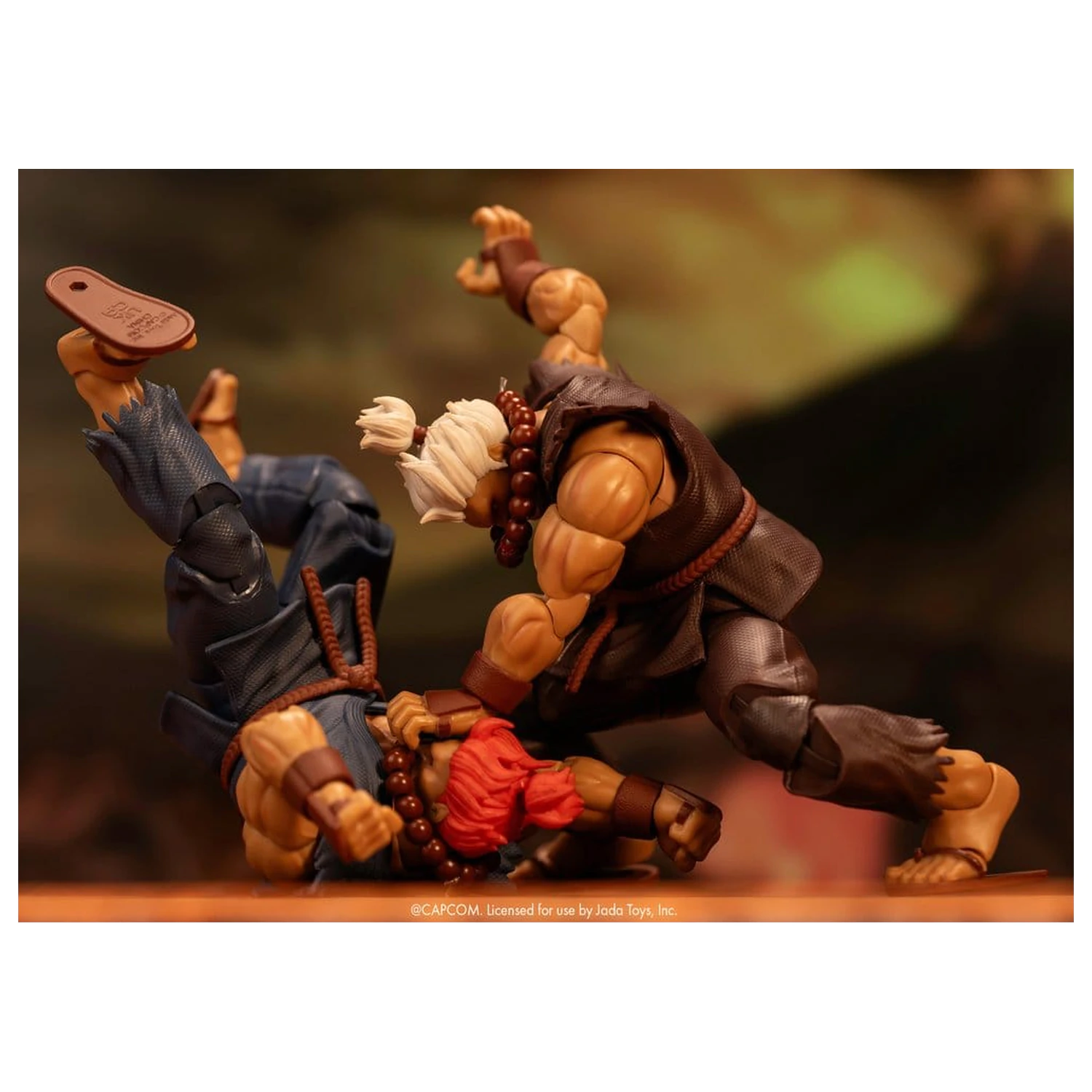 Ultra Street Fighter II: The Final Challengers Action Figure 1/12 Akuma Deluxe 15 cm product photo