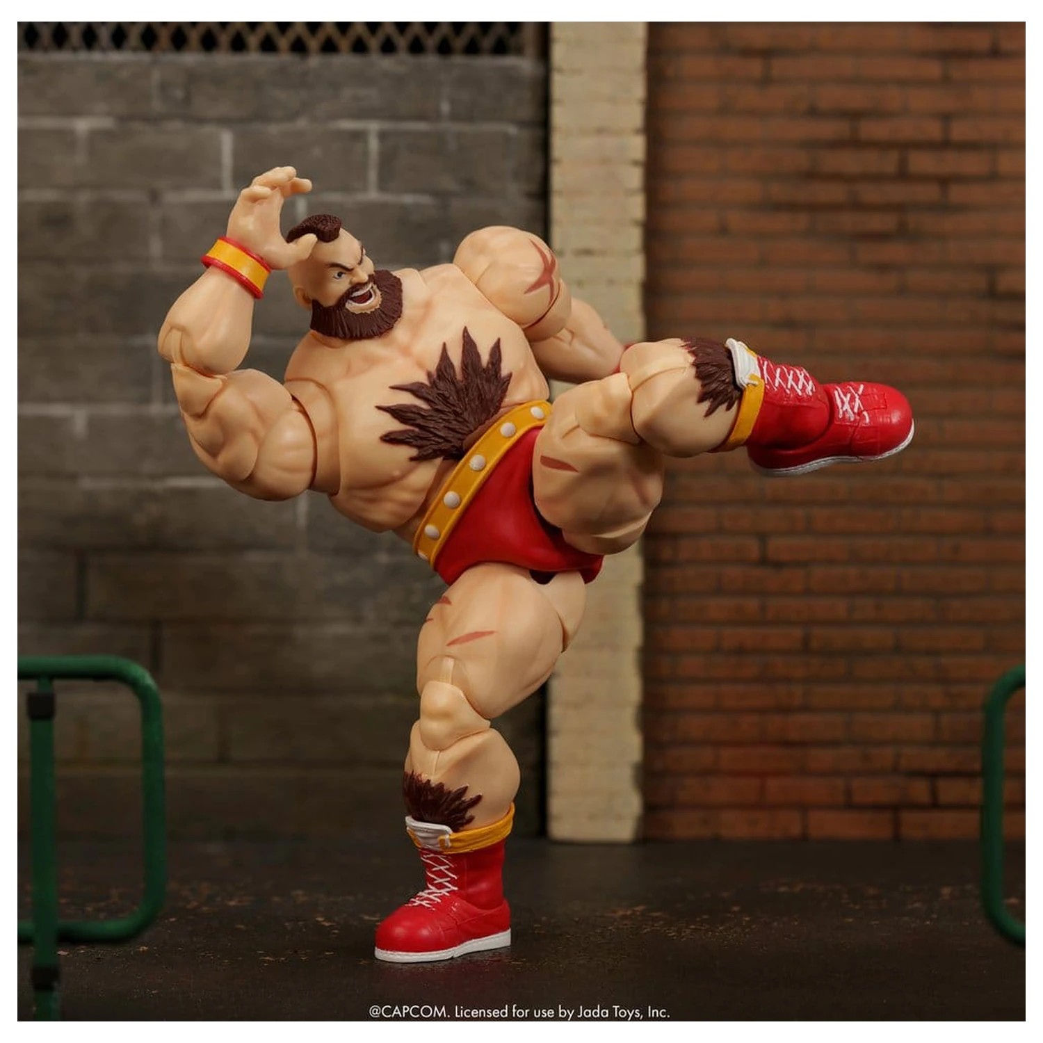 Ultra Street Fighter II: The Final Challengers Action Figure 1/12 Zangief 18 cm       product photo