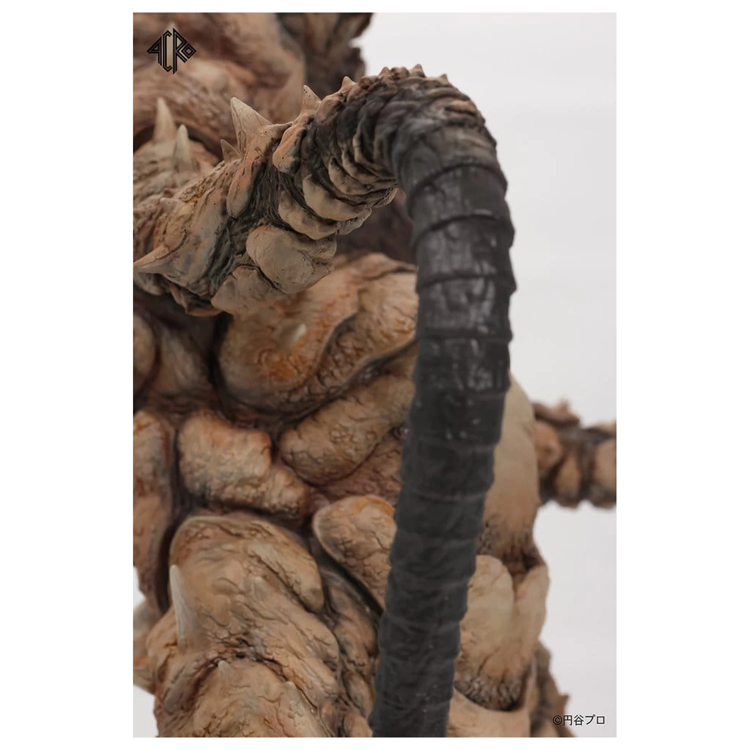 Ultraman Kaiju Remix Series Vinyl Figure Gudon 34 cm product photo