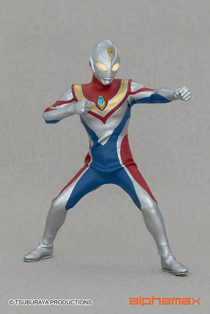 Ultraman Light-Up Action Figure Dyna 16 cm product photo