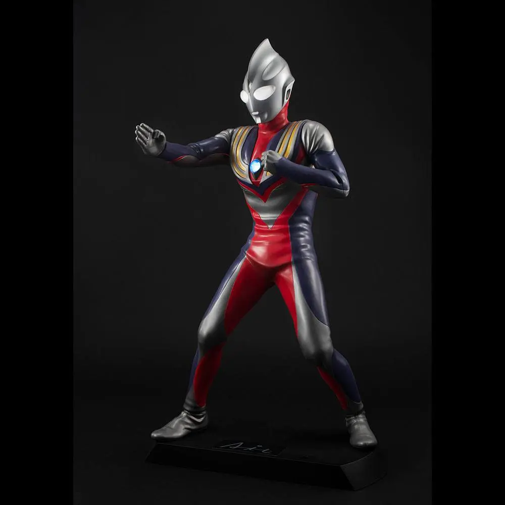 Ultraman Light-Up Ultimate Article Figure Ultraman Tiga (Multi Type) 40 cm product photo