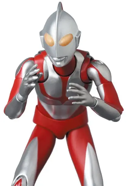 Ultraman MAFEX Action Figure Ultraman (DX Ver.) 16 cm product photo