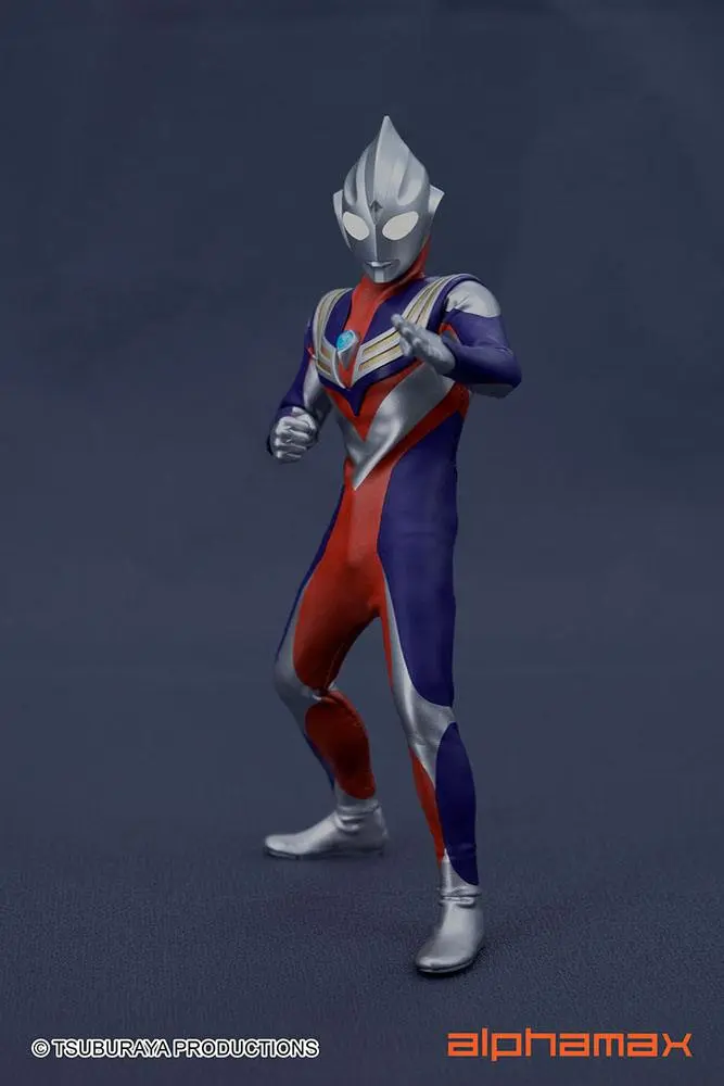 Ultraman Tiga Light-Up Action Figure Tiga 16 cm product photo