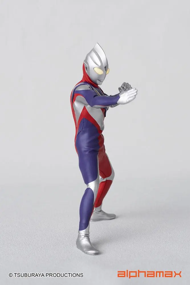 Ultraman Tiga Light-Up Action Figure Tiga 16 cm product photo