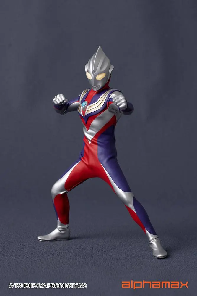 Ultraman Tiga Light-Up Action Figure Tiga 16 cm product photo