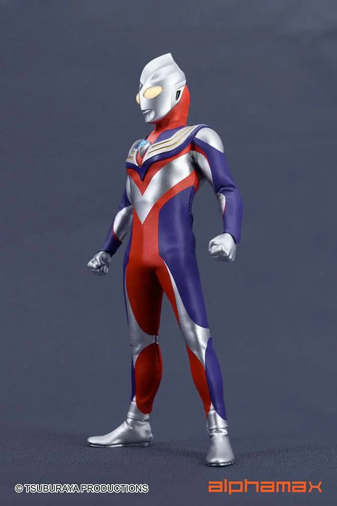 Ultraman Tiga Light-Up Action Figure Tiga 16 cm product photo
