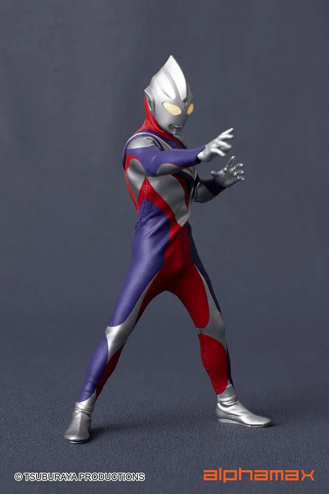Ultraman Tiga Light-Up Action Figure Tiga 16 cm product photo