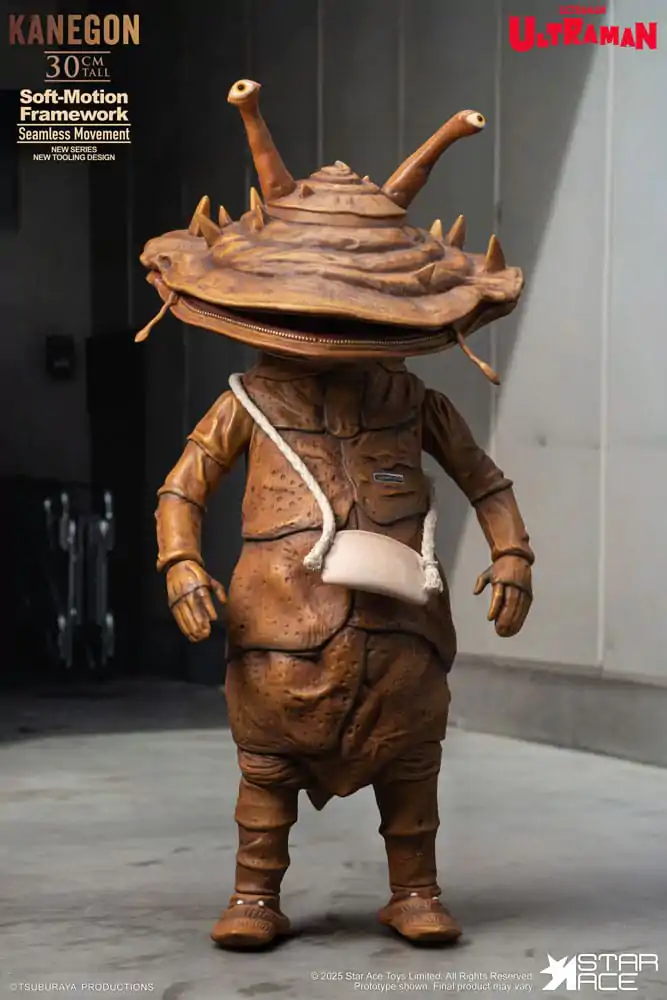 Ultraman Ultra-Kaiju Soft Vinyl Statue Kanegon 30 cm     product photo