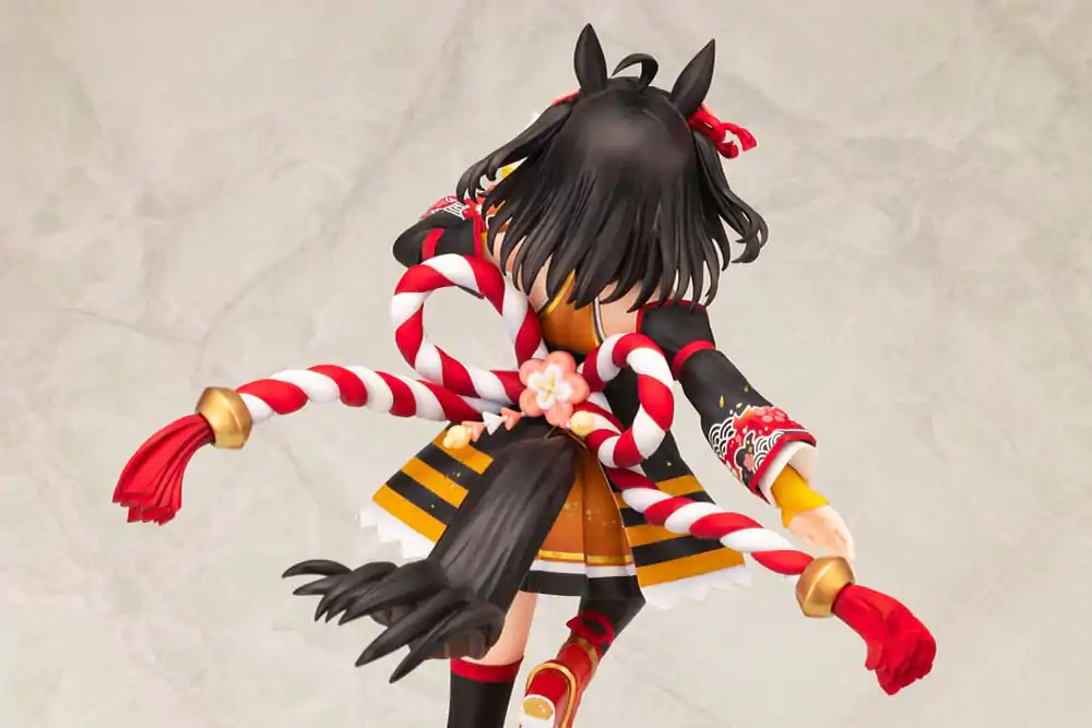 Uma Musume Pretty Derby PVC Statue 1/7 Outrunning the Encroaching Heat Kitasan Black 30 cm product photo