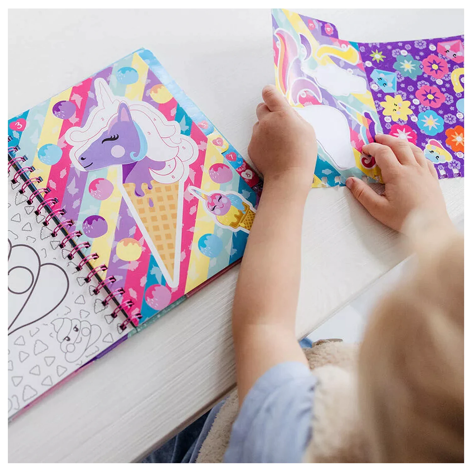 Unicorn Totem Sticker Creative Set product photo