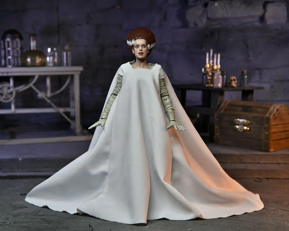 Universal Monsters Action Figure Ultimate Bride of Frankenstein (Color) 18 cm termékfotó