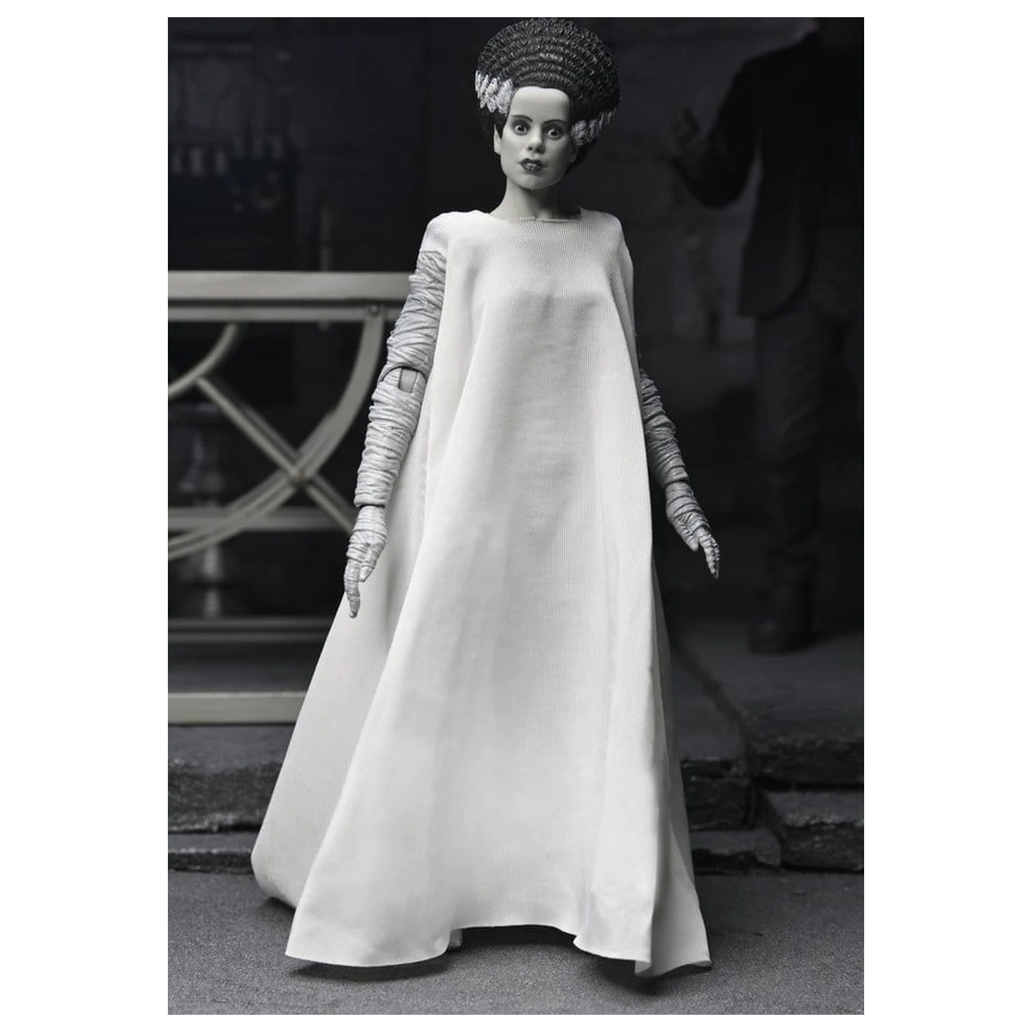 Universal Monsters 2-Pack Action Figure Bride of Frankenstein 90th Anniversary The Monster & His Mate (B&W) 18 cm product photo