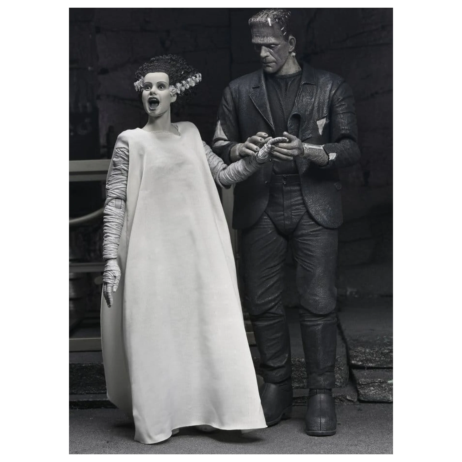 Universal Monsters 2-Pack Action Figure Bride of Frankenstein 90th Anniversary The Monster & His Mate (B&W) 18 cm product photo