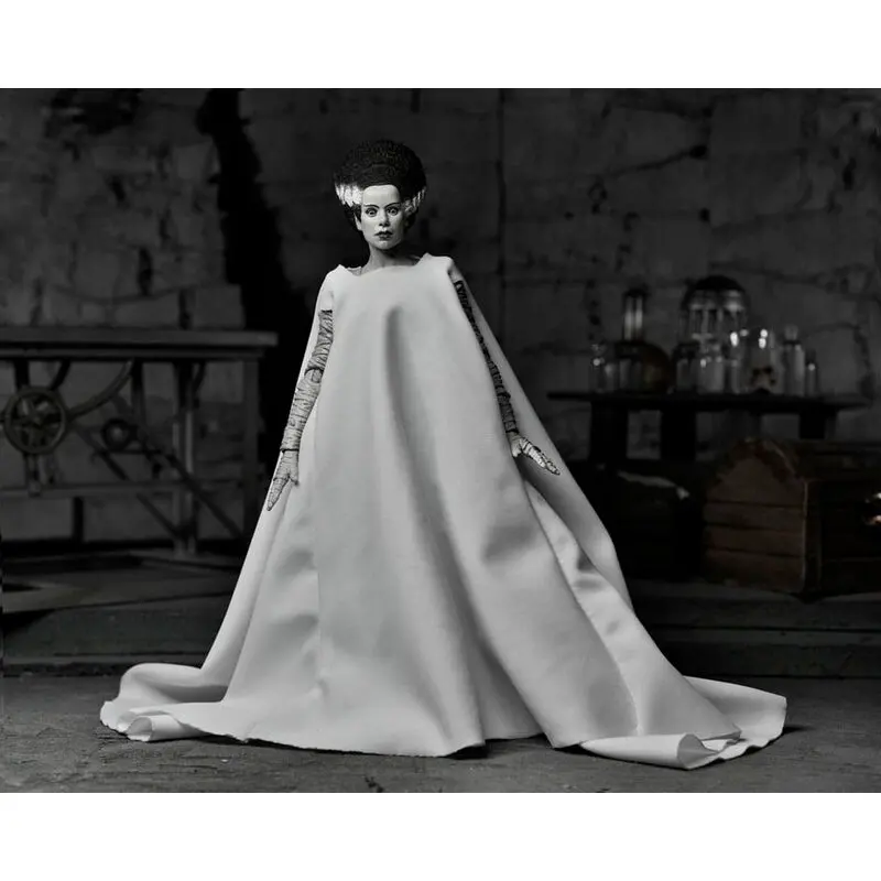 Universal Monsters Action Figure Ultimate Bride of Frankenstein (Black &amp; White) 18 cm product photo