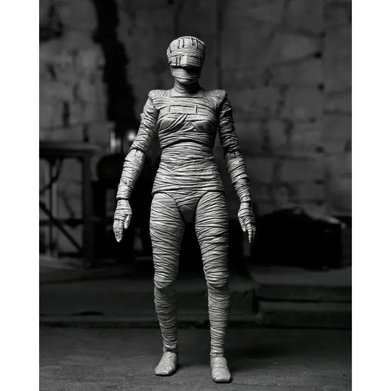 Universal Monsters Action Figure Ultimate Bride of Frankenstein (Black &amp; White) 18 cm product photo