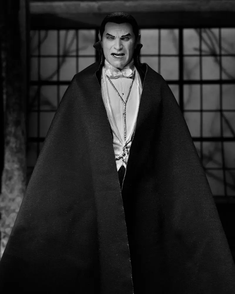 Universal Monsters Action Figure Ultimate Dracula (Carfax Abbey) 18 cm termékfotó