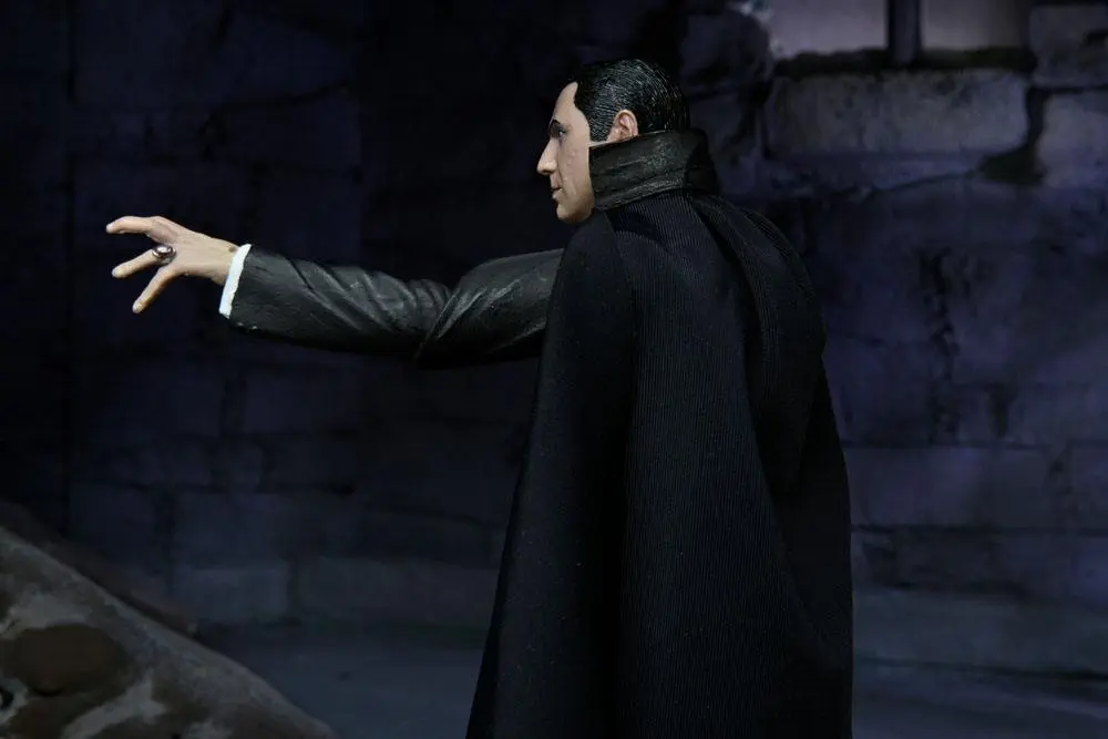 Universal Monsters Action Figure Ultimate Dracula (Transylvania) 18 cm product photo