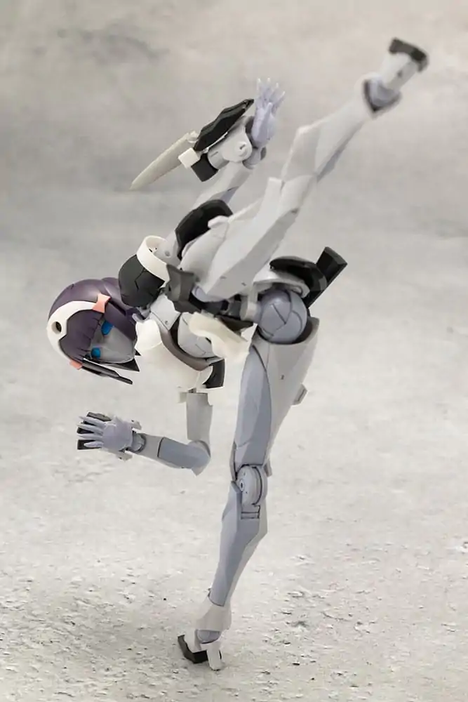 Unlimited Universe Megalomaria Model Kit Novice 16 cm product photo
