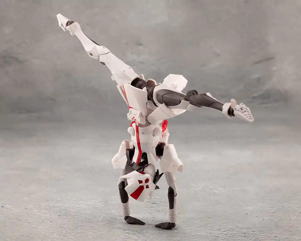 Unlimited Universe Megalomaria Model Kit Ruby Eye 16 cm product photo