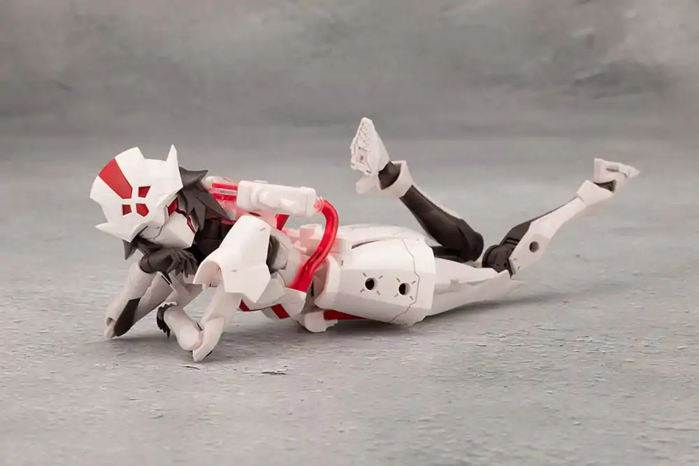 Unlimited Universe Megalomaria Model Kit Ruby Eye 16 cm product photo