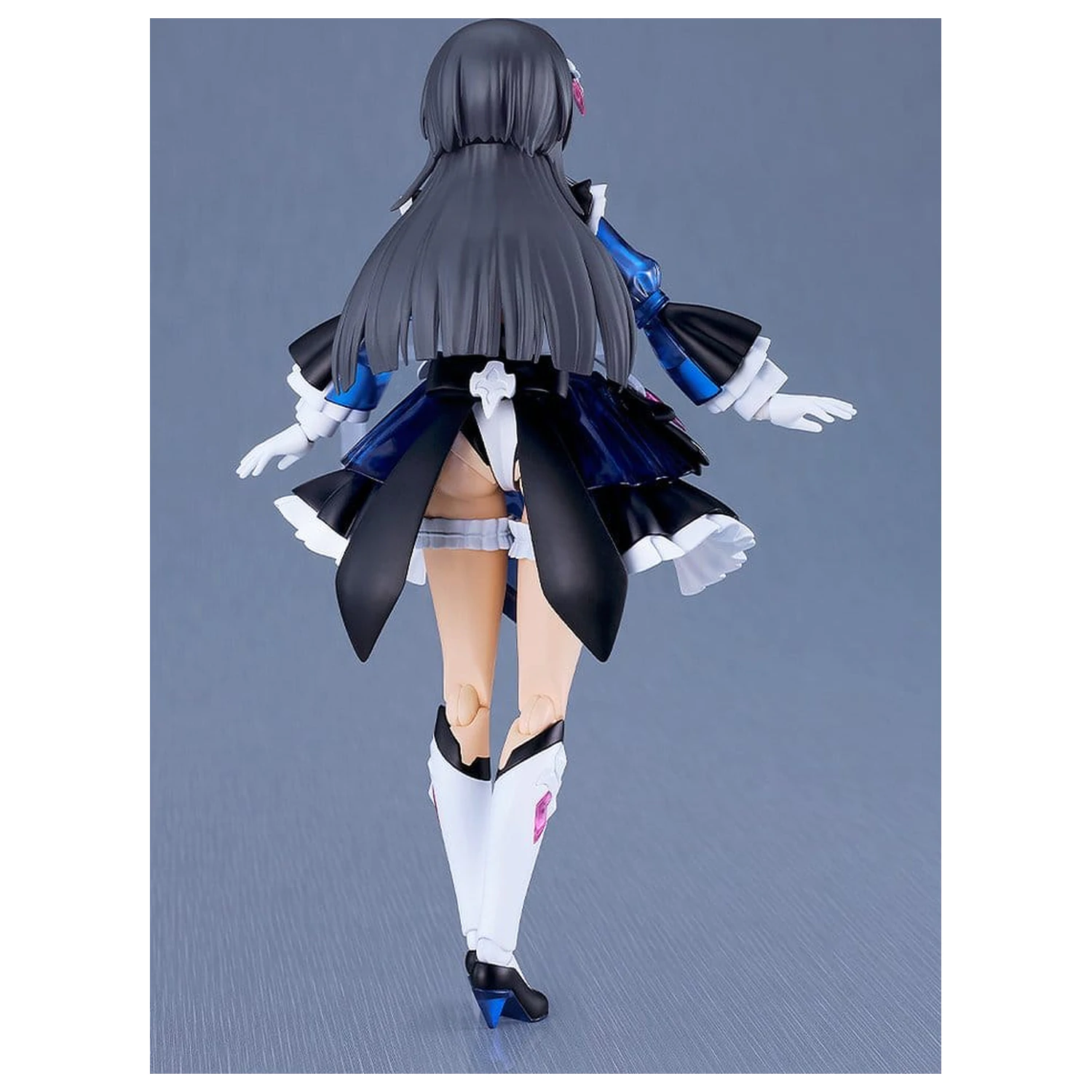 Valkyrie Tune Plamatea Plastic Model Kit Erika = Stradivari 16 cm      product photo